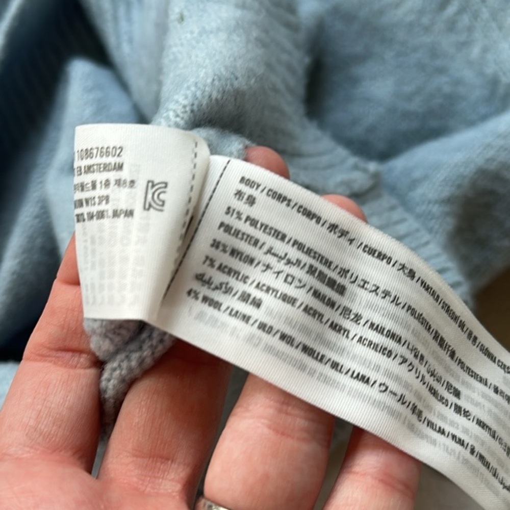 Abercrombie & Fitch Notch-Neck Sweater Tee - Picture 5 of 5